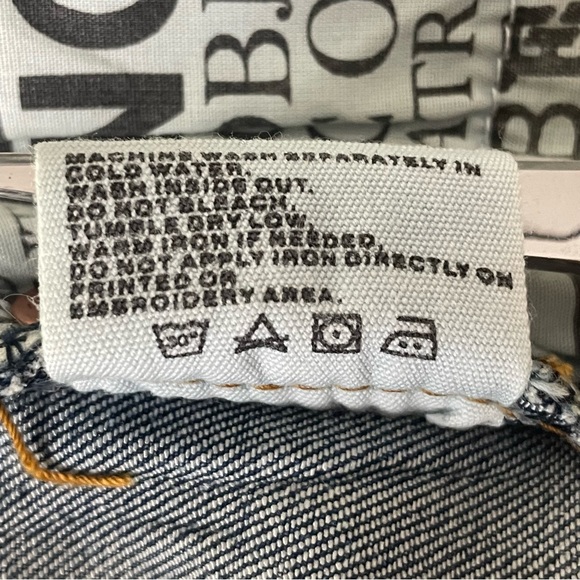 STRIVERS ROW NWT MEN’S SUGAR MAPLE DISTRESSED BLUE DENIM JEANS 40 - Picture 16 of 16